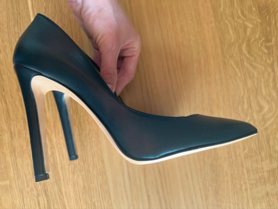 Saway szpilki czółenka model Sol czarne skóra naturalna licowa 40