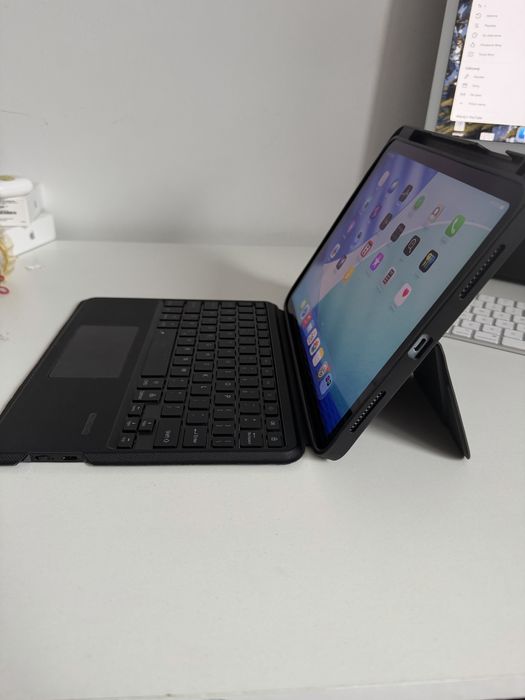 iPad Air 4 256gb Blue WiFi + Cellular + klawiatura