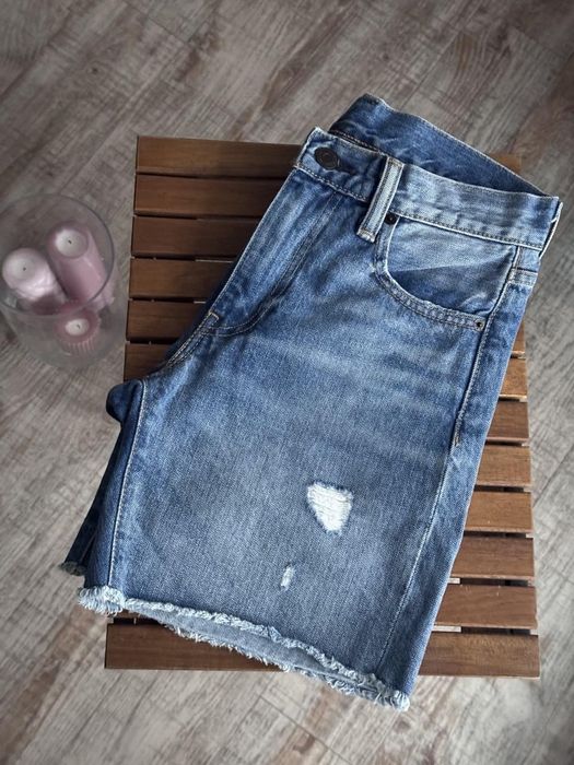 Жіночі шорти бренду "Levi's" 505 оригінал, розмір 25, голубі, стан нових