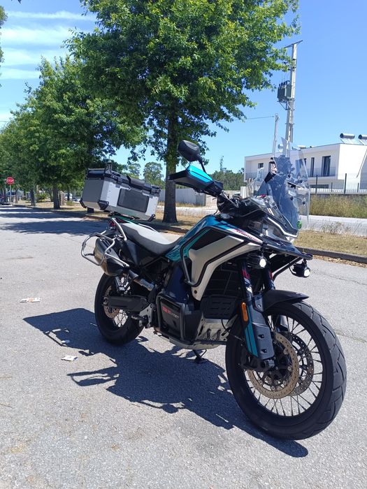 CFmoto 800 MTX  garantia até maio  2028