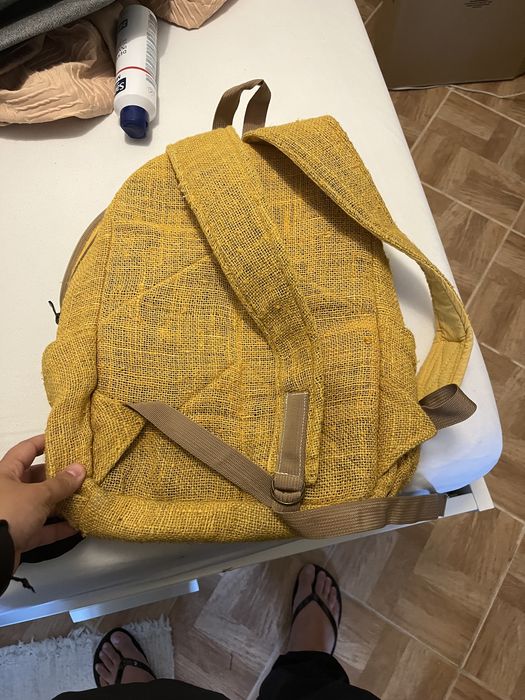 Mochila de Cânhamo Amarela