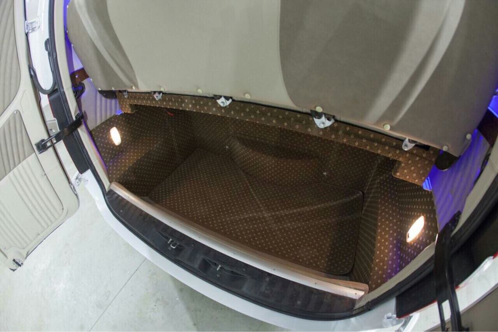 Оренда мікроавтобусів, автобусів, міжнародні перевезення з водієм