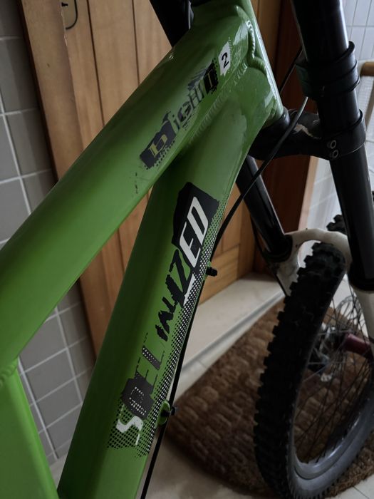 Bicicleta Specialized BigHit2