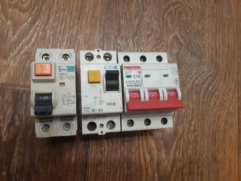 Диференційне реле Eaton УЗО автомат  ПЗВ