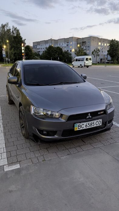Mitsubishi Lancer 10