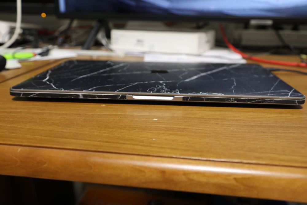 MacBook pro inch-15 2017