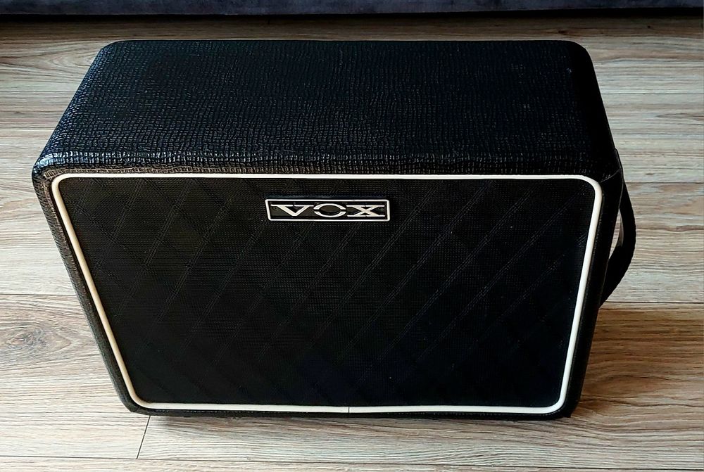 Kolumna gitarowa Vox V110NT 1x10"