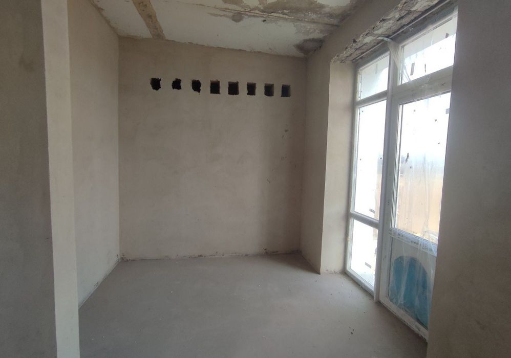 Однокімнатна квартира в с. Великий Олексин! Поблизу озера!