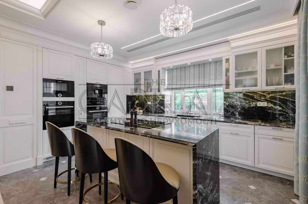 Продаж автономного будинку в Гатному - 192 м², 12 соток, басейн, геотермальне опалення  Пропонується до продажу якісний сімейний будинок у Гатному