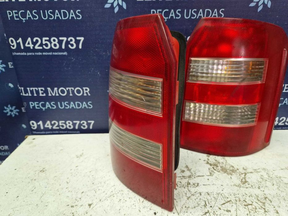 Farolins usados AUDI A2 esquerdo direito