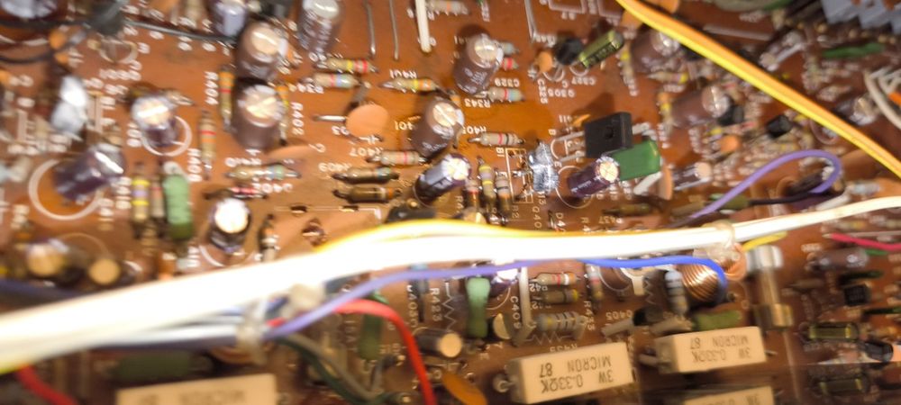 Luxman R1035 receiver full recap