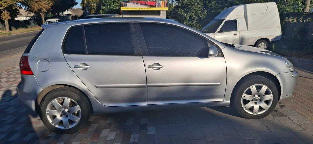 Volkswagen Golf 2004 VIN WVWZZZ1KZ5P031530 фото оголошення 8 з 24