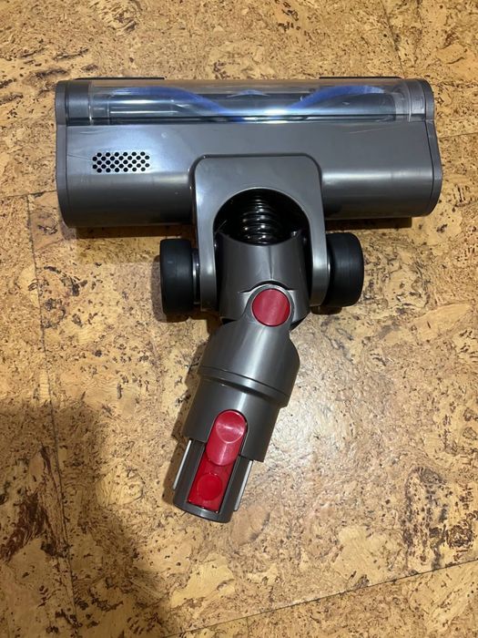 Продам насадку на пылесос Дайсон