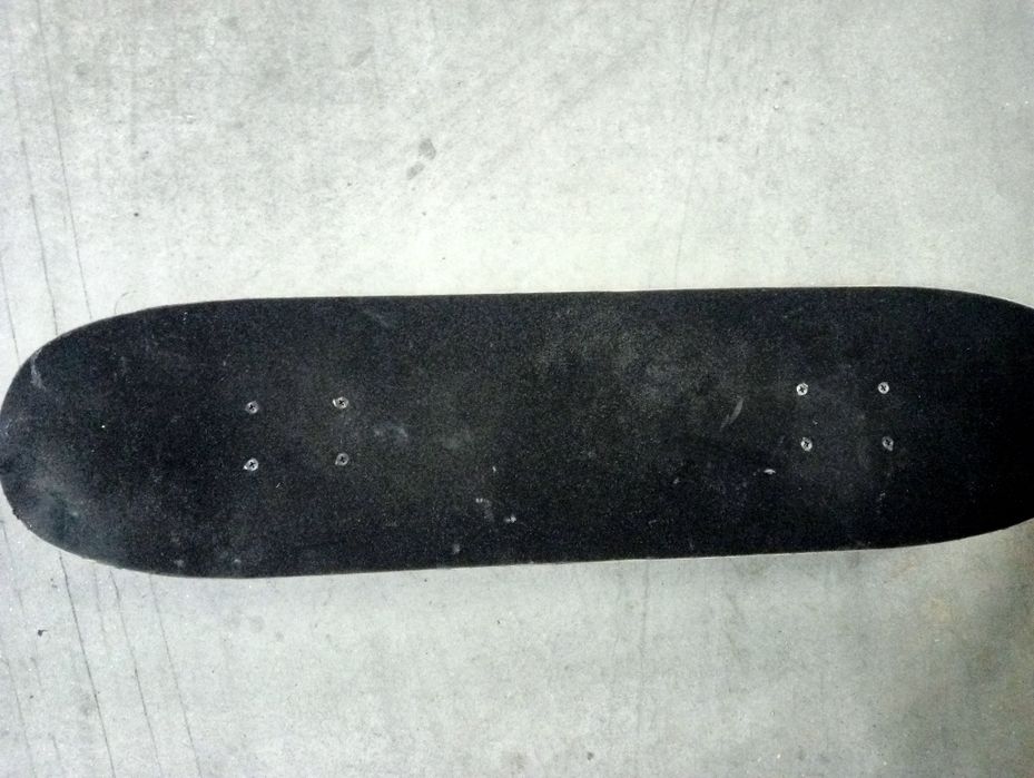 Skate praticamente novo