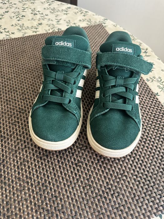 Кросівки Adidas
