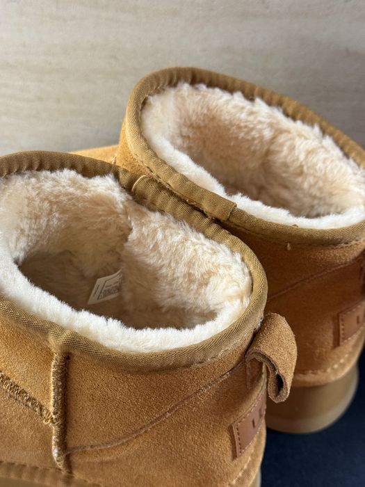 UGG дуже теплі,  нові