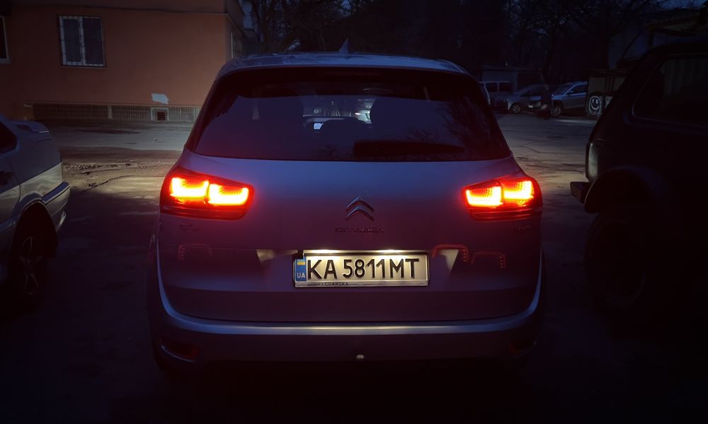 Автомобіль Citroen C4 Picasso