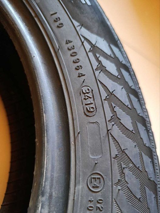 Пара шин б/у 175/70R14 84T Nokian Tyres WR Snowproof