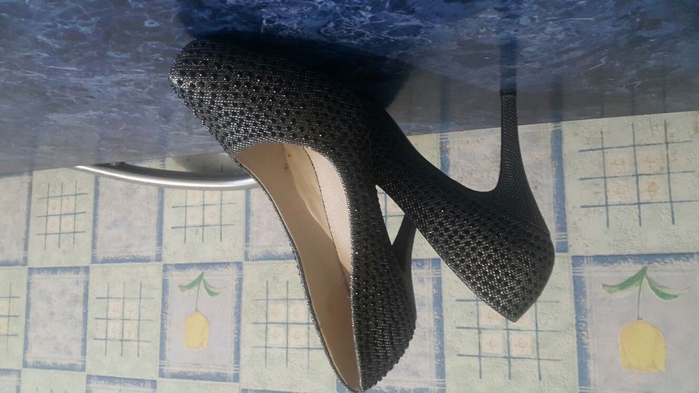 Серебристые туфельки