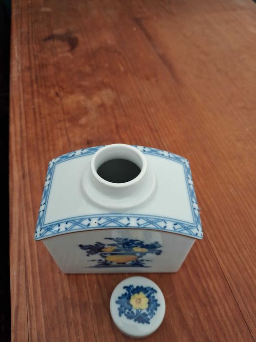 Frasco de Chá Vista Alegre - Coleção Viana (Porcelana)