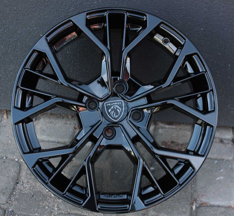 Nowe najlepsze certyfikowane alufelgi felgi GMP ITALY 17 4x108 Peugeot 208 2008 Citroen C3 / c3 Airocross  C4 / C4 X / c4 cactus