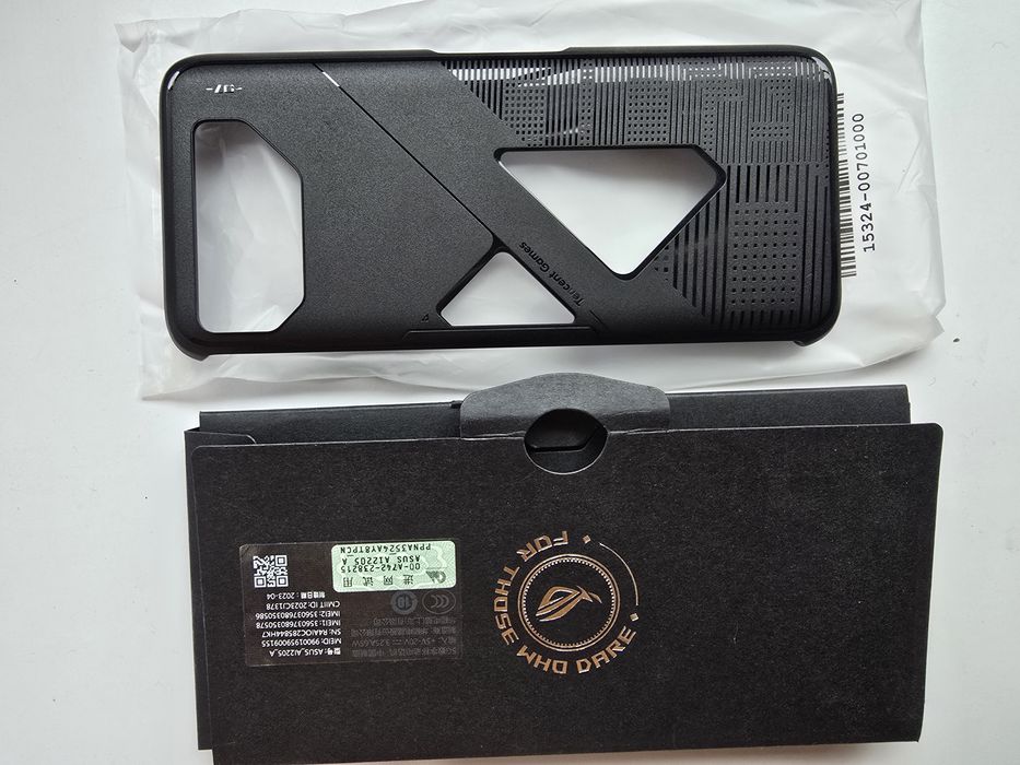 Чехол для ROG PHONE 7.