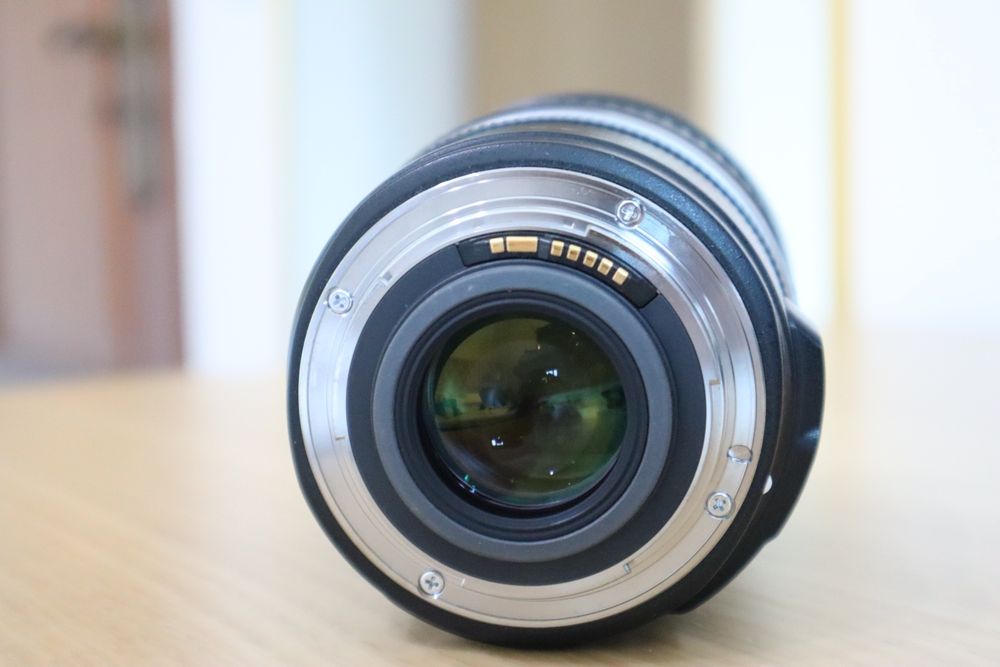 Canon EFS 17-55mm F/2.8 IS USM