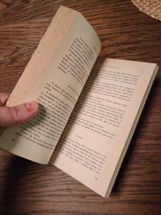 Livro - O Médico em Casa - Ramiro da Fonseca