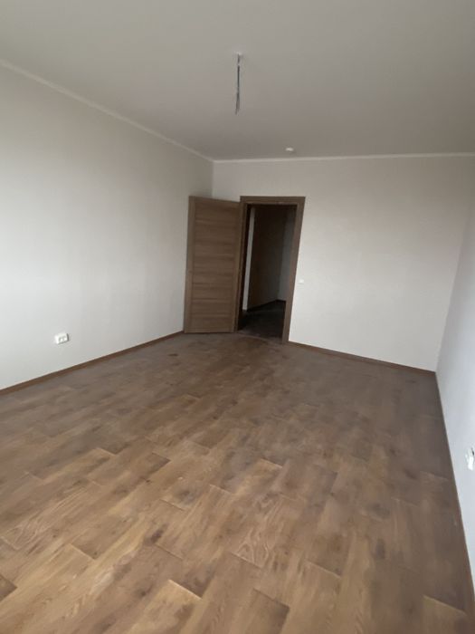 Зданий! 43м+балкон з кухні з ремонтом  Навігатор Коноплянська