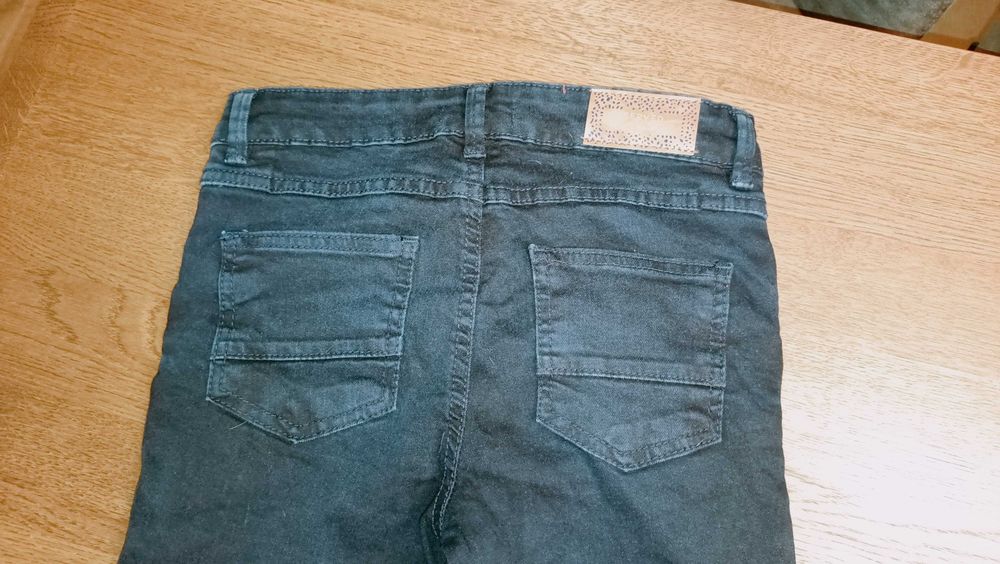 Spodnie jeans granat Reserved 146