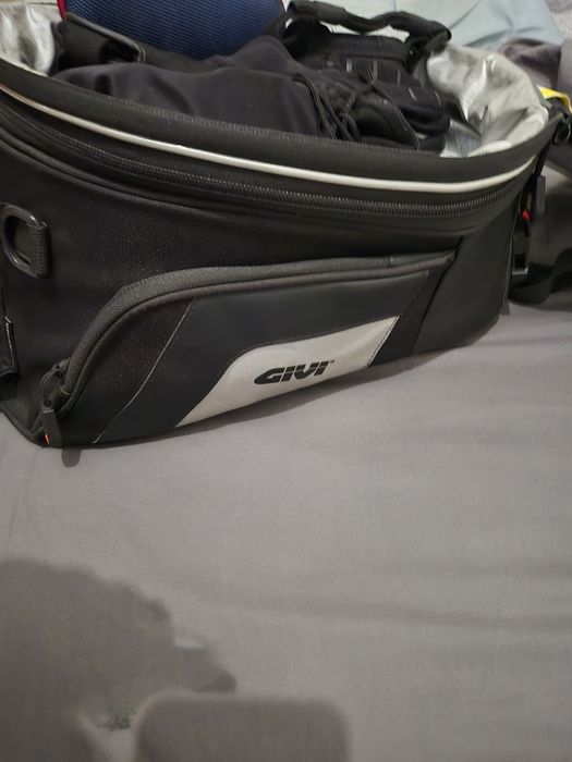 Givi XS320Y Tankbag com Tanklock