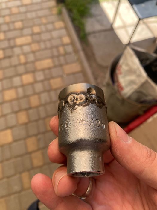 плашка м12 1.5 под 1/2