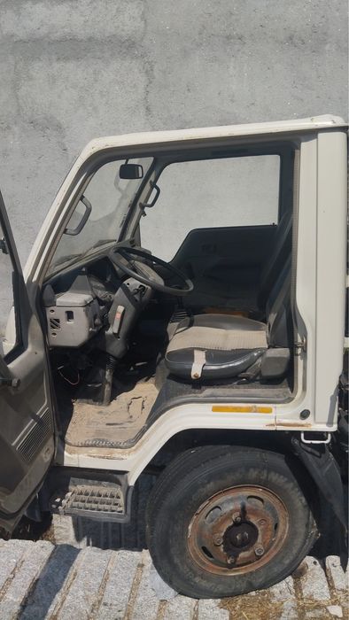 Mitsubishi Canter basculante