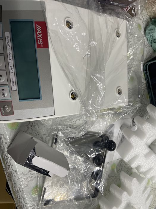 Ваги лабораторні ADC6200C