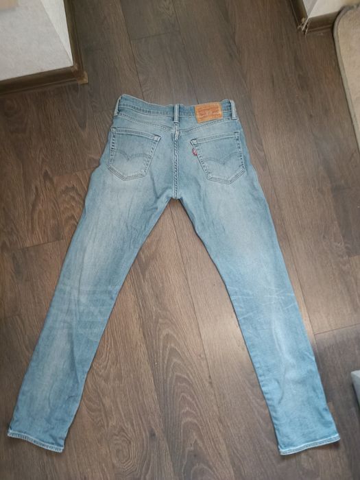 Жіночі джинси Levi's