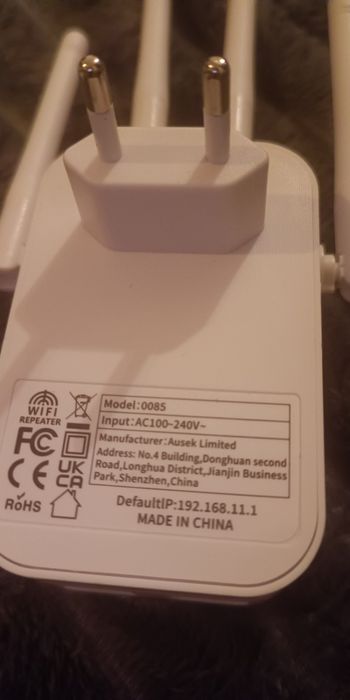 Wzmacniacz WiFi / Repeater – zwiększa zasięg internetu