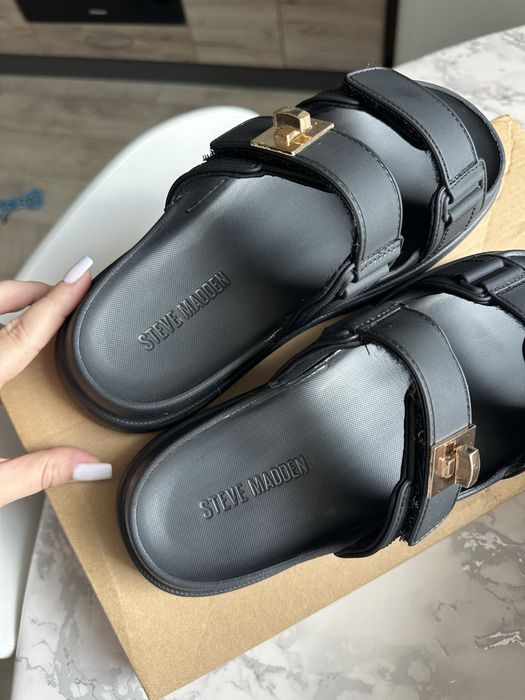 Steve Madden Босоніжки 36