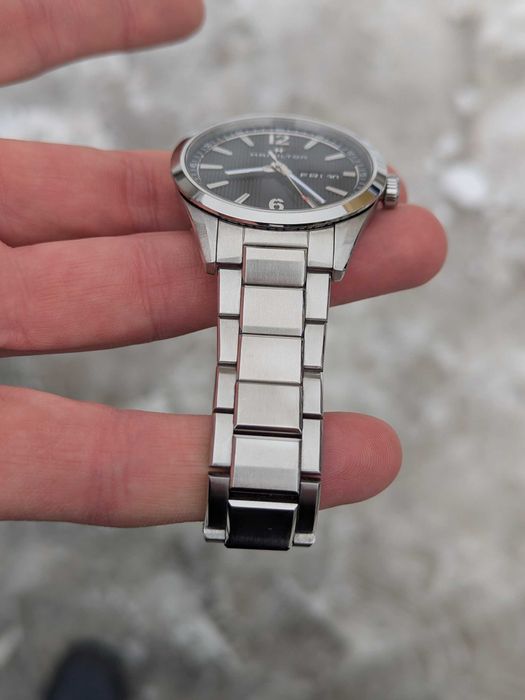 швейцарський годинник HAMILTON Broadway Day Date Quartz