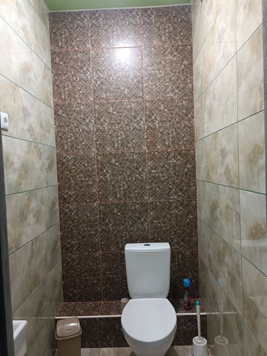 Продаж квартири під ключ в новому будинку .