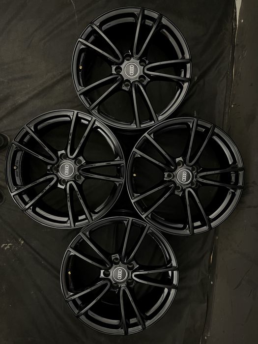 Диски R18 5x112 Et40 8J. Audi A6 C8 C7 C6 A4 B8 B9 Q5 Q3 E-tron Volkswagen Passat B8 B7 Tiguan Arteon CC ID4 ID Unyx Skoda Superb Kodiaq Octavia A8 A7