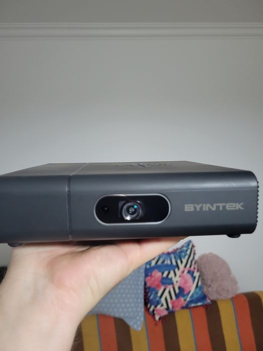 Byintek u30 pro dlp projector