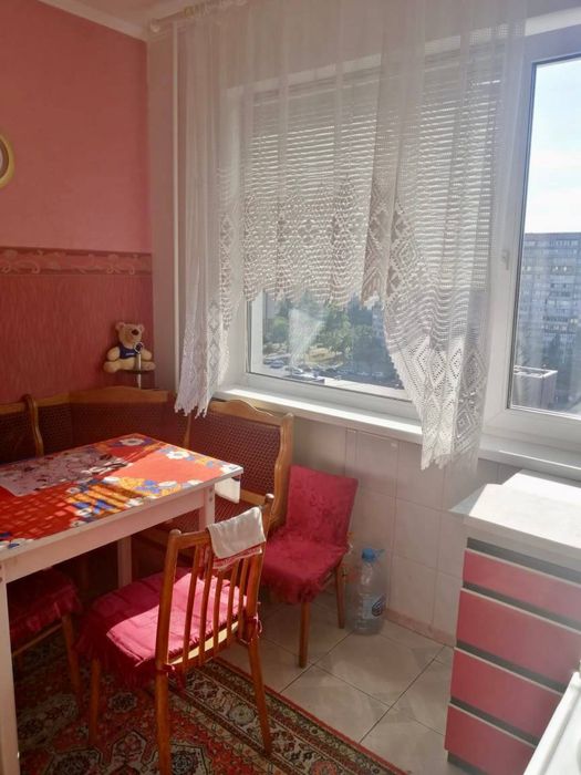 Сдам 2к квартиру Троещина Драйзера 8а  Можно с животным!