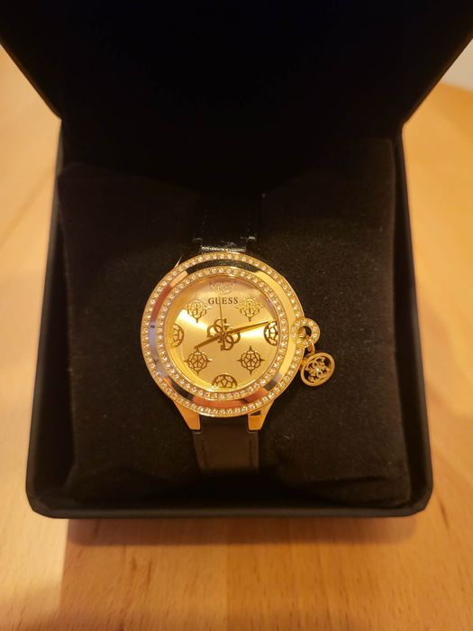 Zegarek GUESS damskie