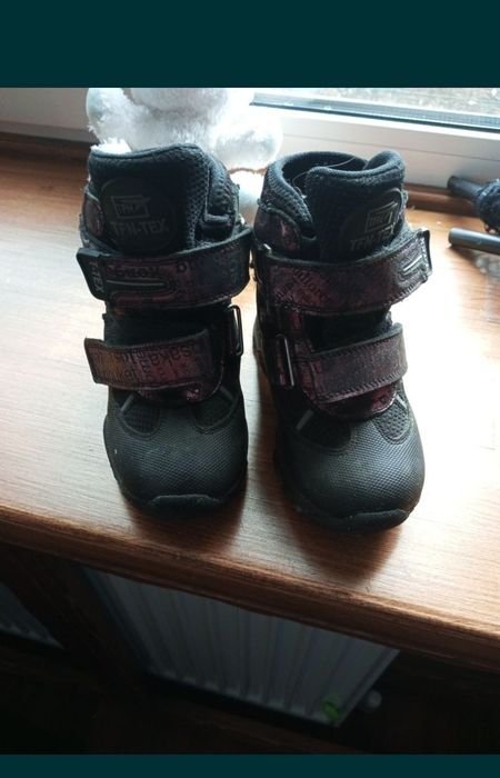 Продам ортопедичне взуття дівчинка