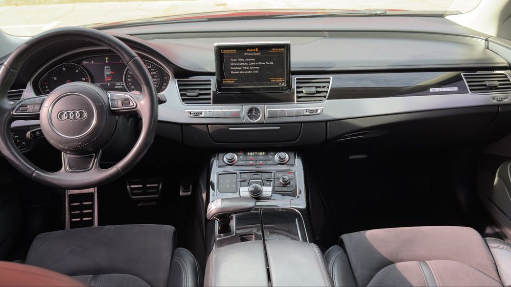Audi A8D4! 3.0 дизель! Quattro!