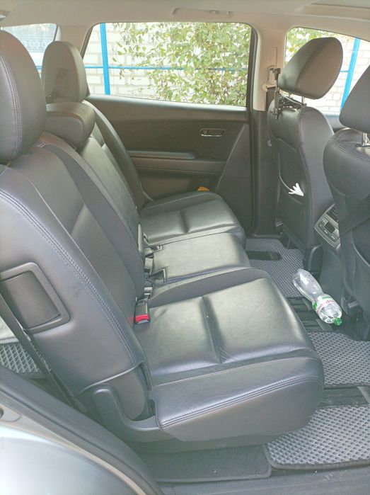 Пасажирські та вантажні перевезення