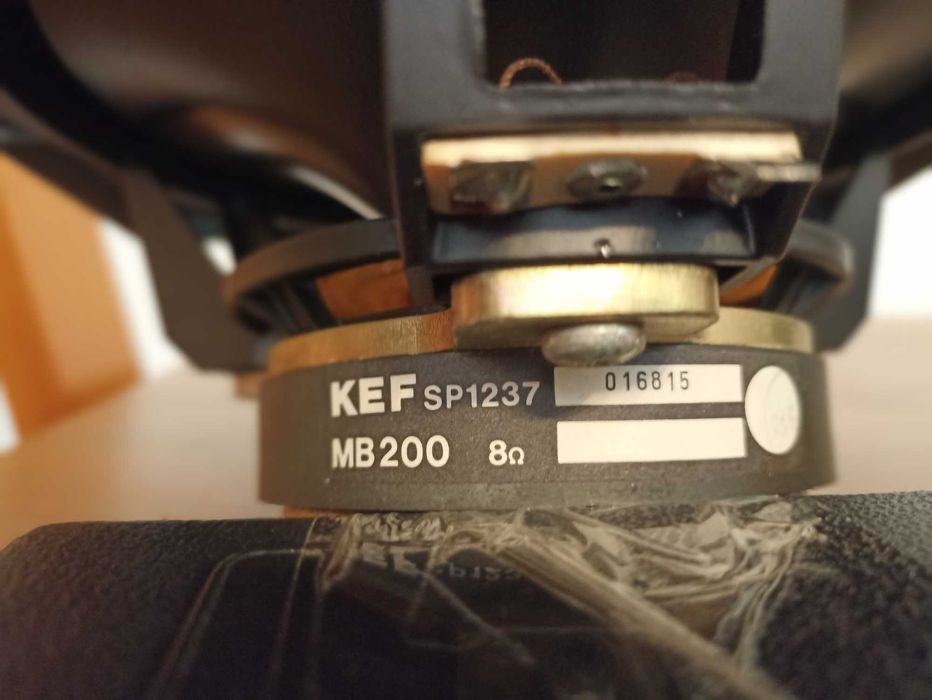 Woofers KEF MB200