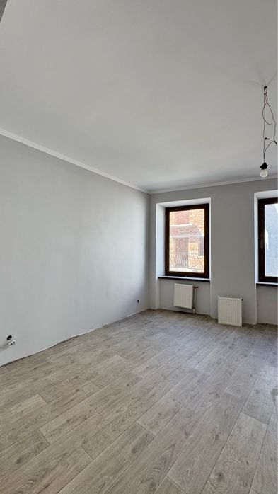 5ти кімнатна, Серце Старого міста