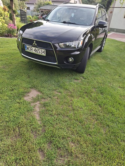 Sprzedam samochód mitsubishi outlander