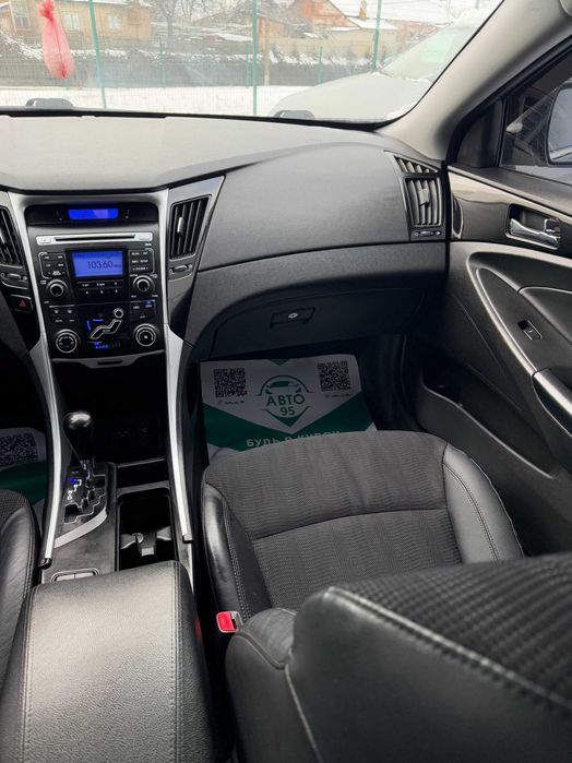 Продам Hyundai Sonata 2011 рік можлива розстрочка,кредит,обмін!